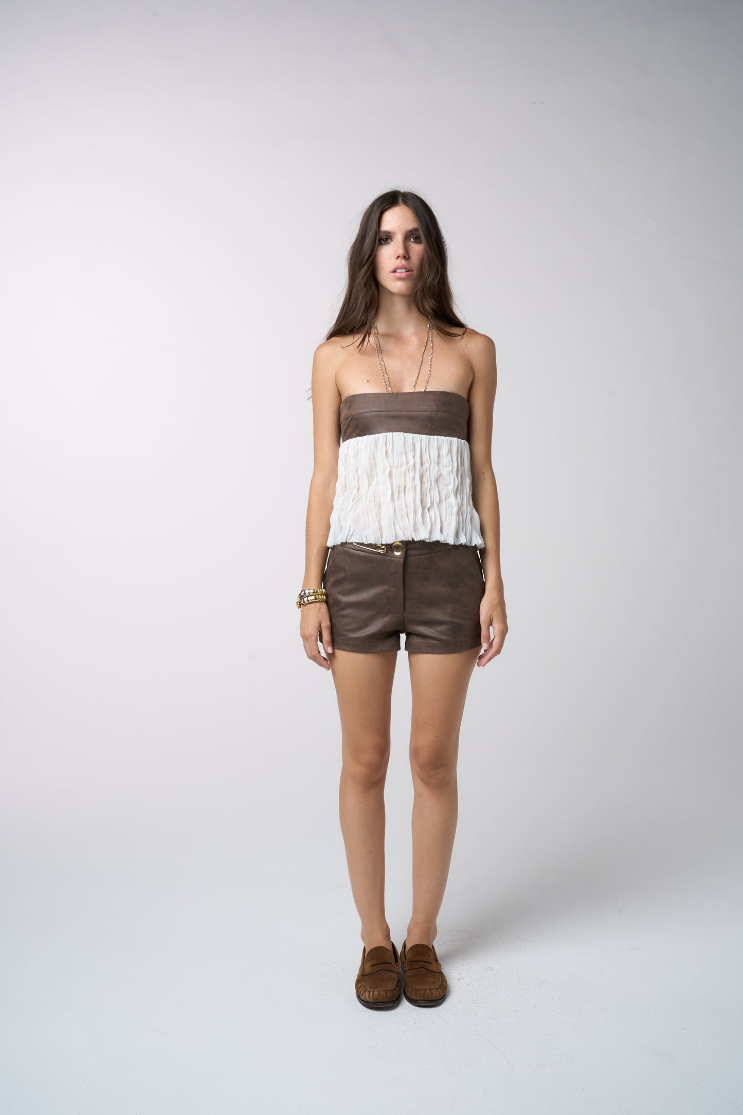 Short Distressed