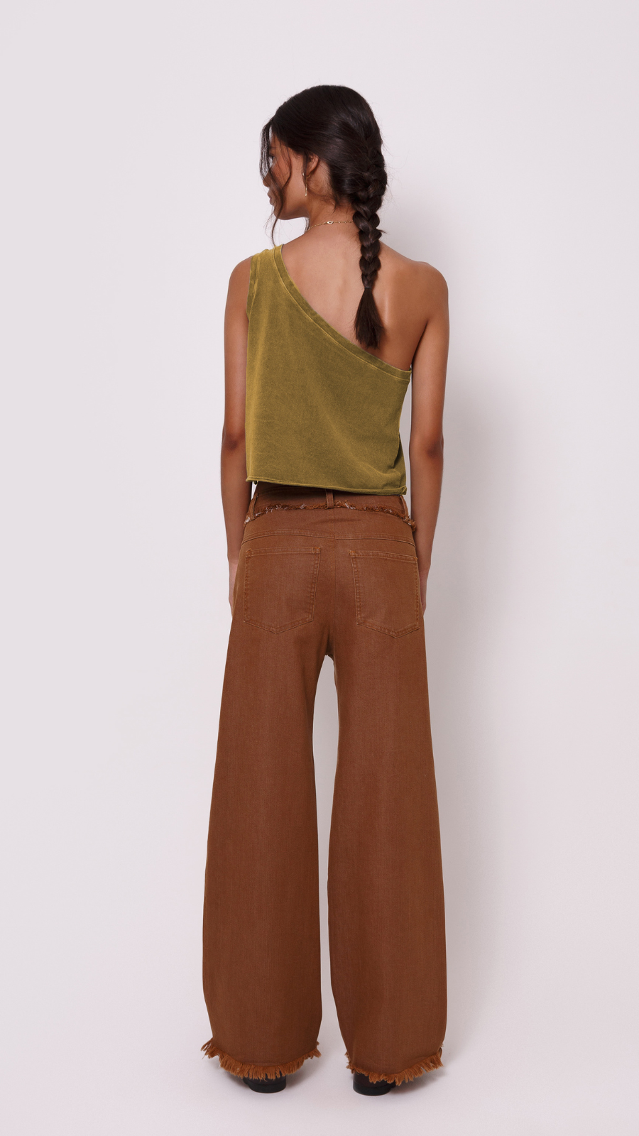 One shoulder dye en verde